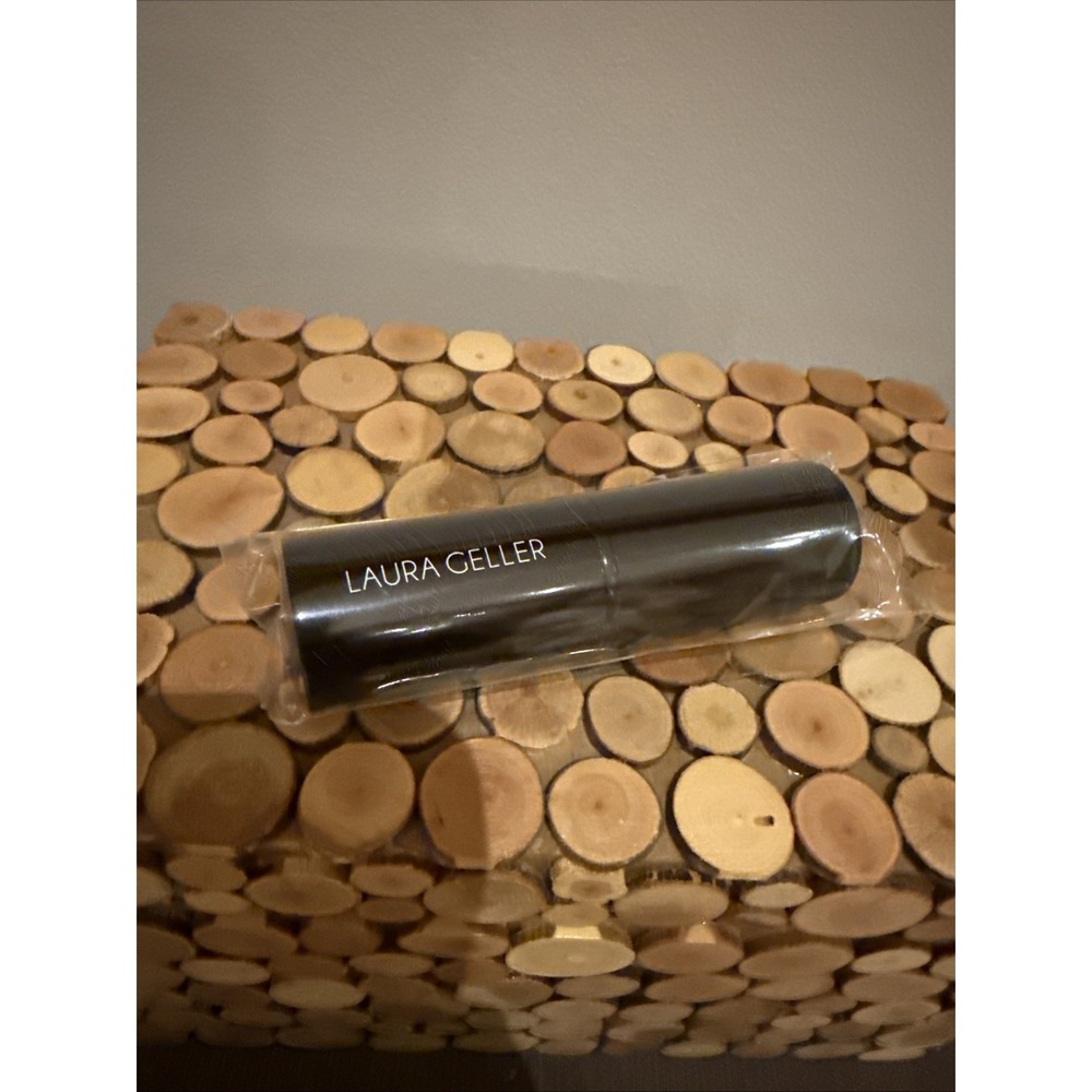Laura Geller Retractable Airbrush Kabuki Foundation Brush New